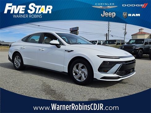 Used 2026 Hyundai Sonata SE image 1