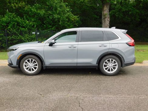 Used 2023 Honda CR-V EX-L image 2