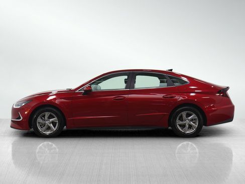 Used 2020 Hyundai Sonata SE image 2