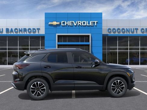 New 2026 Chevrolet TrailBlazer LT FWD image 5