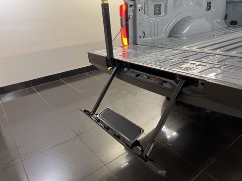 New 2026 Ford F250 Platinum image 41
