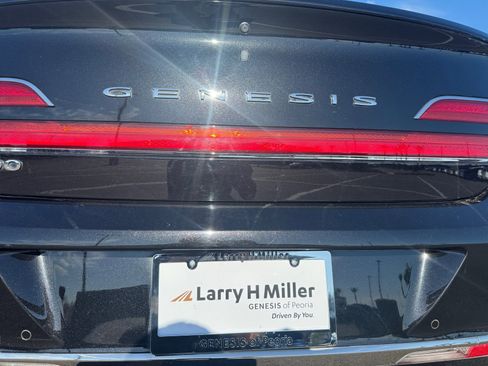 Used 2022 Genesis G90 3.3T Premium image 24