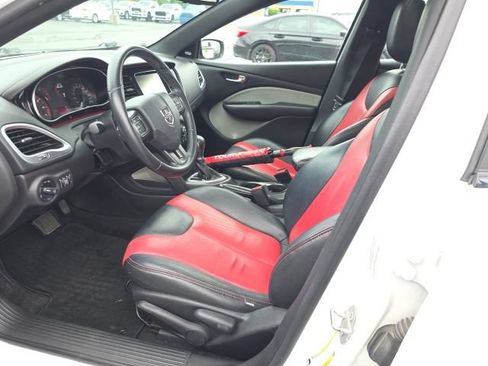 Used 2016 Dodge Dart SXT w/ Sun/Sound Group FWD image 3