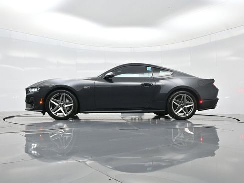 Used 2024 Ford Mustang GT Premium image 50