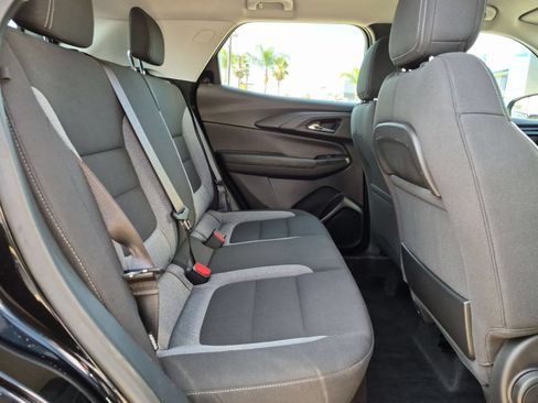 Used 2024 Chevrolet TrailBlazer LS FWD image 26