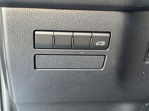 Used 2016 Lexus NX 200t FWD image 38