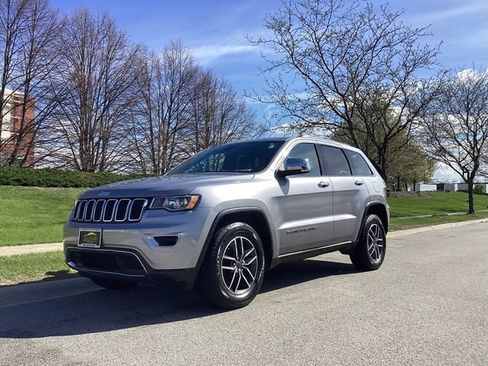 Used 2020 Jeep Grand Cherokee Limited image 2