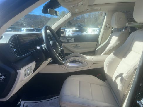 Used 2024 Mercedes-Benz GLE 450 4MATIC image 6