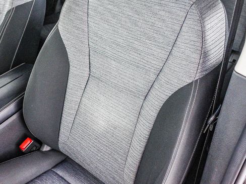 Certified 2023 Nissan Rogue SV image 25