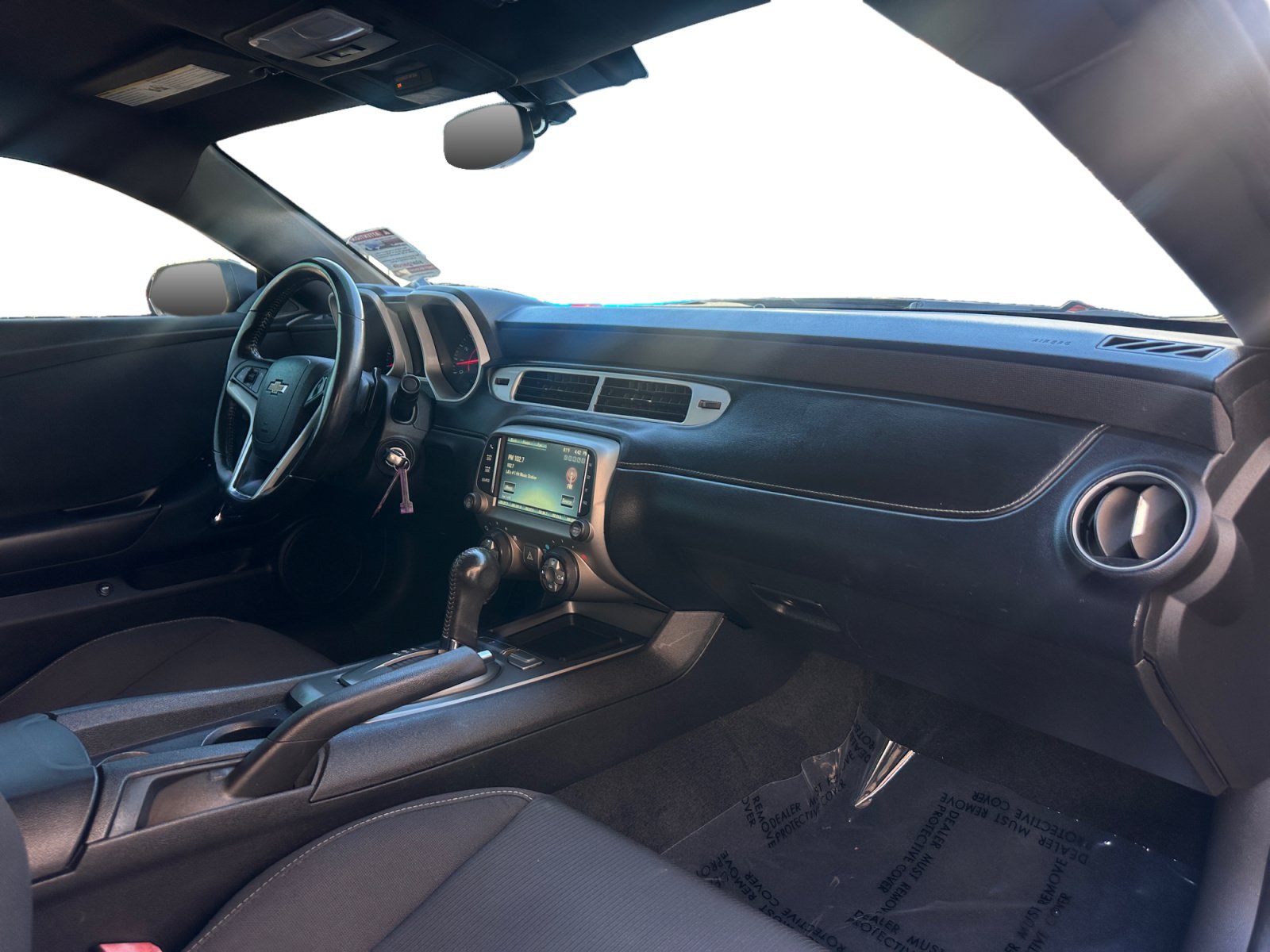 Used 2015 Chevrolet Camaro LT RWD image 11