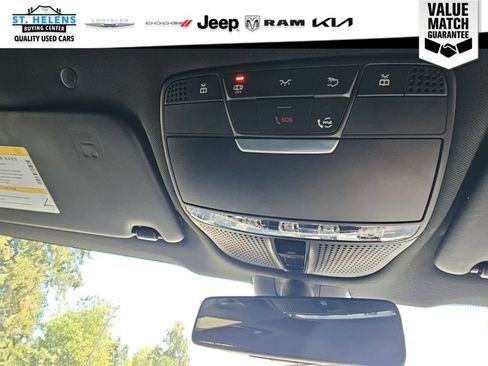 Used 2020 Mercedes-Benz GLC 300 4MATIC image 39