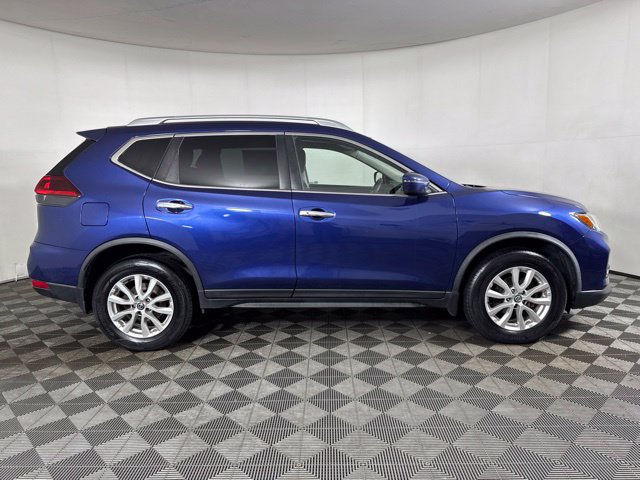 Used 2019 Nissan Rogue SV AWD/4WD image 2