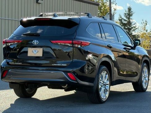 Used 2020 Toyota Highlander Limited image 5