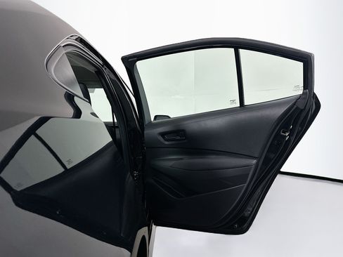 Used 2026 Toyota Corolla LE FWD image 28