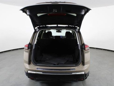 Certified 2025 Nissan Rogue Platinum FWD image 17