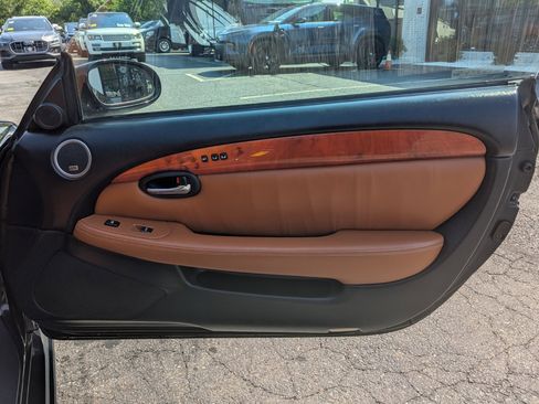 Used 2004 Lexus SC 430 Convertible image 28