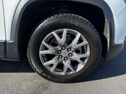 Used 2020 GMC Acadia SLT image 4