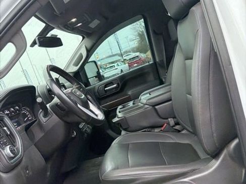 Used 2022 GMC Sierra 3500 SLT image 13