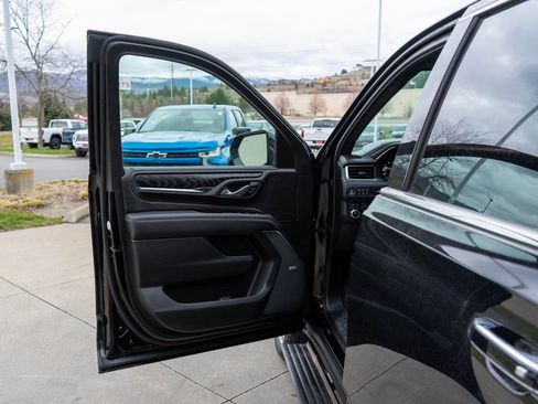 Certified 2024 GMC Yukon Denali AWD/4WD image 19