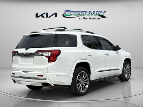 Used 2021 GMC Acadia Denali w/ Denali Technology Package image 7
