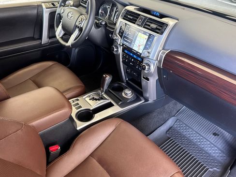 Certified 2024 Toyota 4Runner Limited AWD/4WD image 16