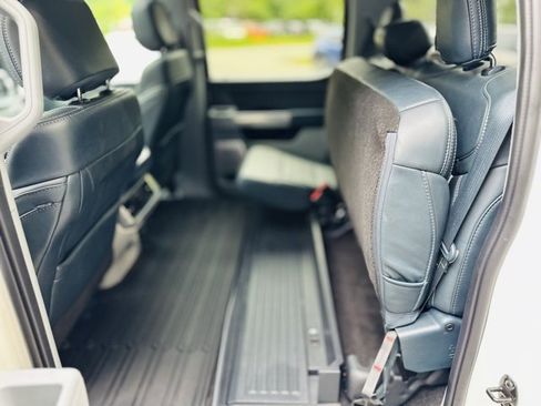 Used 2022 Ford F150 Limited image 24