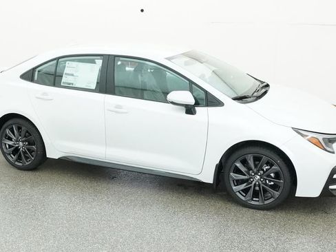 New 2026 Toyota Corolla SE FWD image 12