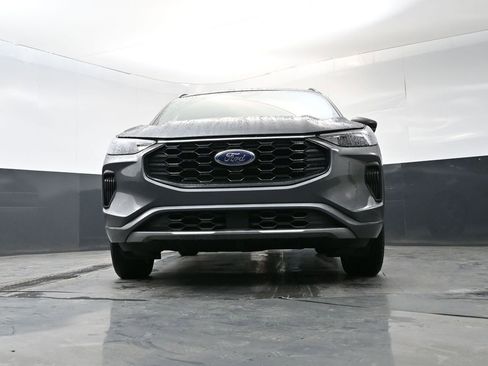 Used 2024 Ford Escape ST-Line w/ Tech Pack #1 AWD/4WD image 19