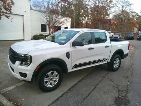 Used 2024 Ford Ranger XL w/ Trailer Tow Package image 8