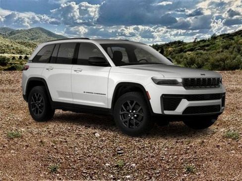 New 2026 Jeep Grand Cherokee Laredo AWD/4WD image 5