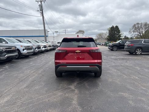 New 2026 Chevrolet Equinox LT FWD image 5