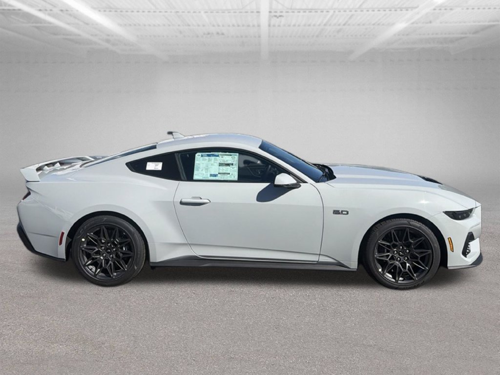 New 2026 Ford Mustang GT Premium w/ GT Performance Package RWD image 11