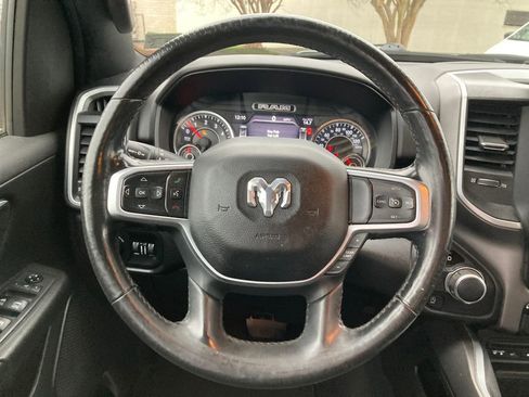 Used 2019 RAM 1500 Big Horn image 15