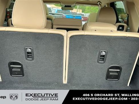 Used 2022 Acura MDX SH-AWD w/ Advance Package image 28