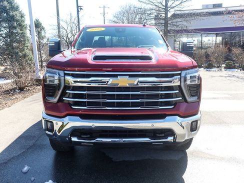 Used 2025 Chevrolet Silverado 2500 LTZ w/ LTZ Premium Package image 10