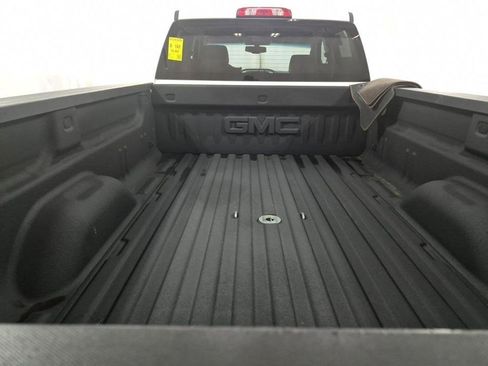 Used 2017 GMC Sierra 3500 SLT w/ Duramax Plus Package AWD/4WD image 9