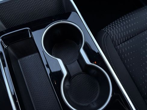 Used 2025 Chevrolet Equinox LT image 40