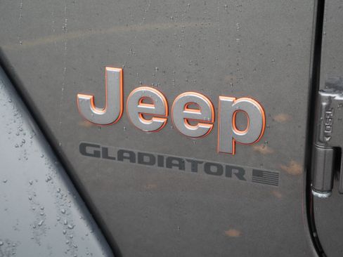 Used 2023 Jeep Gladiator Mojave w/ LED Lighting Group image 19