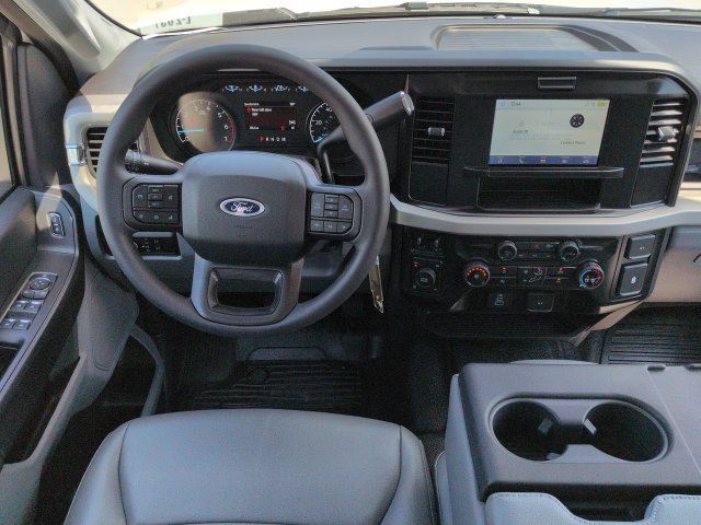 New 2026 Ford F250 XL w/ XL Chrome Package AWD/4WD image 15