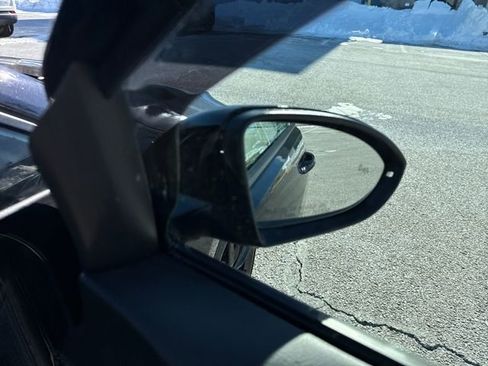 Certified 2021 Volkswagen GTI SE image 36