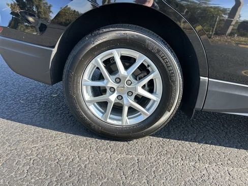 Certified 2024 Chevrolet Equinox LT image 7