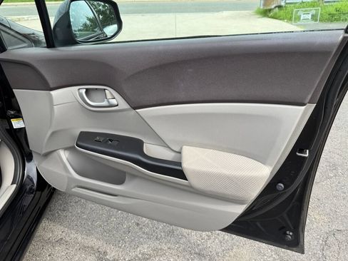Used 2012 Honda Civic LX image 24
