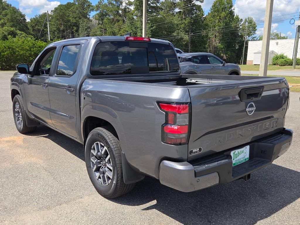Certified 2024 Nissan Frontier SL w/ Technology Package RWD image 9
