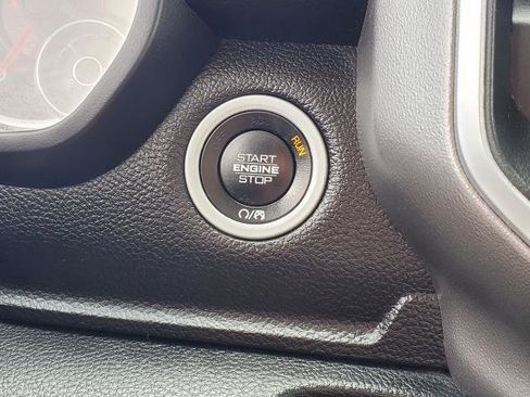 Used 2019 RAM 1500 Big Horn image 13