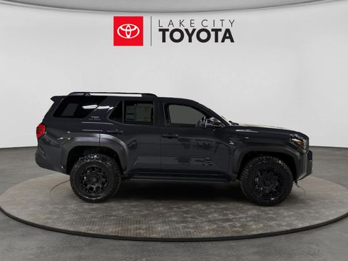 Used 2026 Toyota 4Runner TRD Off-Road Premium AWD/4WD image 8