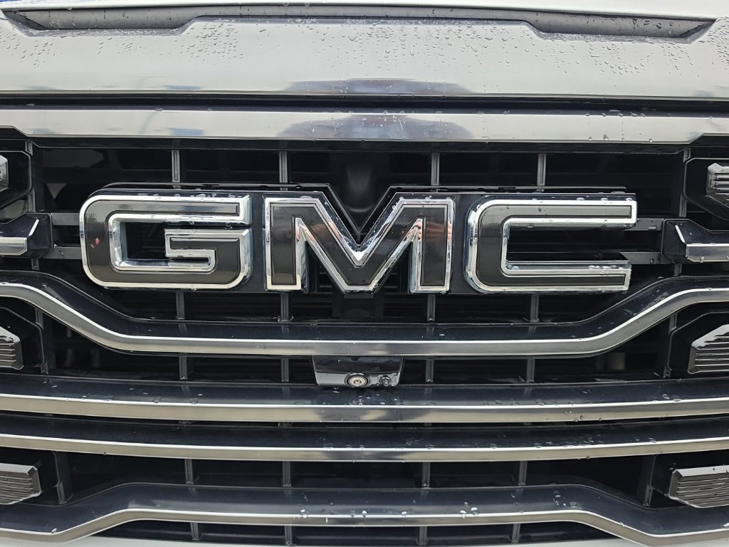 Used 2023 GMC Sierra 1500 AT4 w/ Technology Package AWD/4WD image 36
