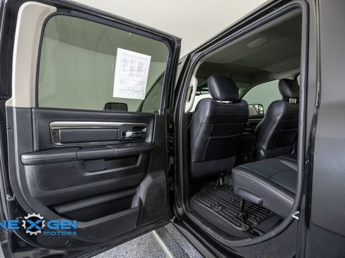 Used 2018 RAM 3500 Laramie w/ Sport Appearance Group AWD/4WD image 27