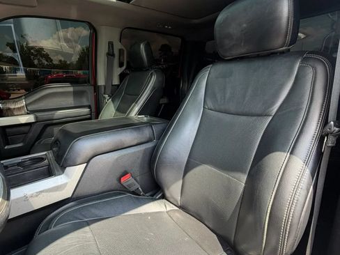 Used 2019 Ford F250 Lariat w/ Lariat Ultimate Package AWD/4WD image 17