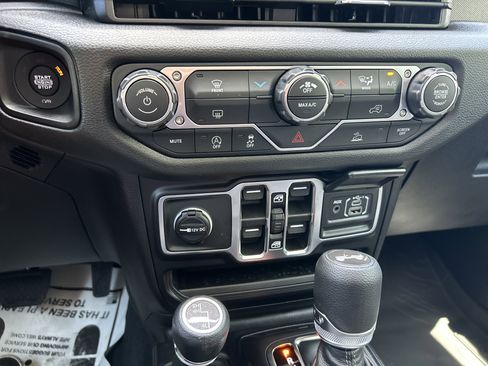 New 2026 Jeep Wrangler Unlimited Sport AWD/4WD image 43