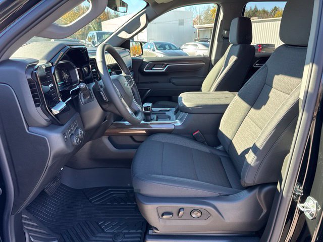 New 2026 Chevrolet Silverado 1500 RST w/ Z71 Off-Road Package AWD/4WD image 12